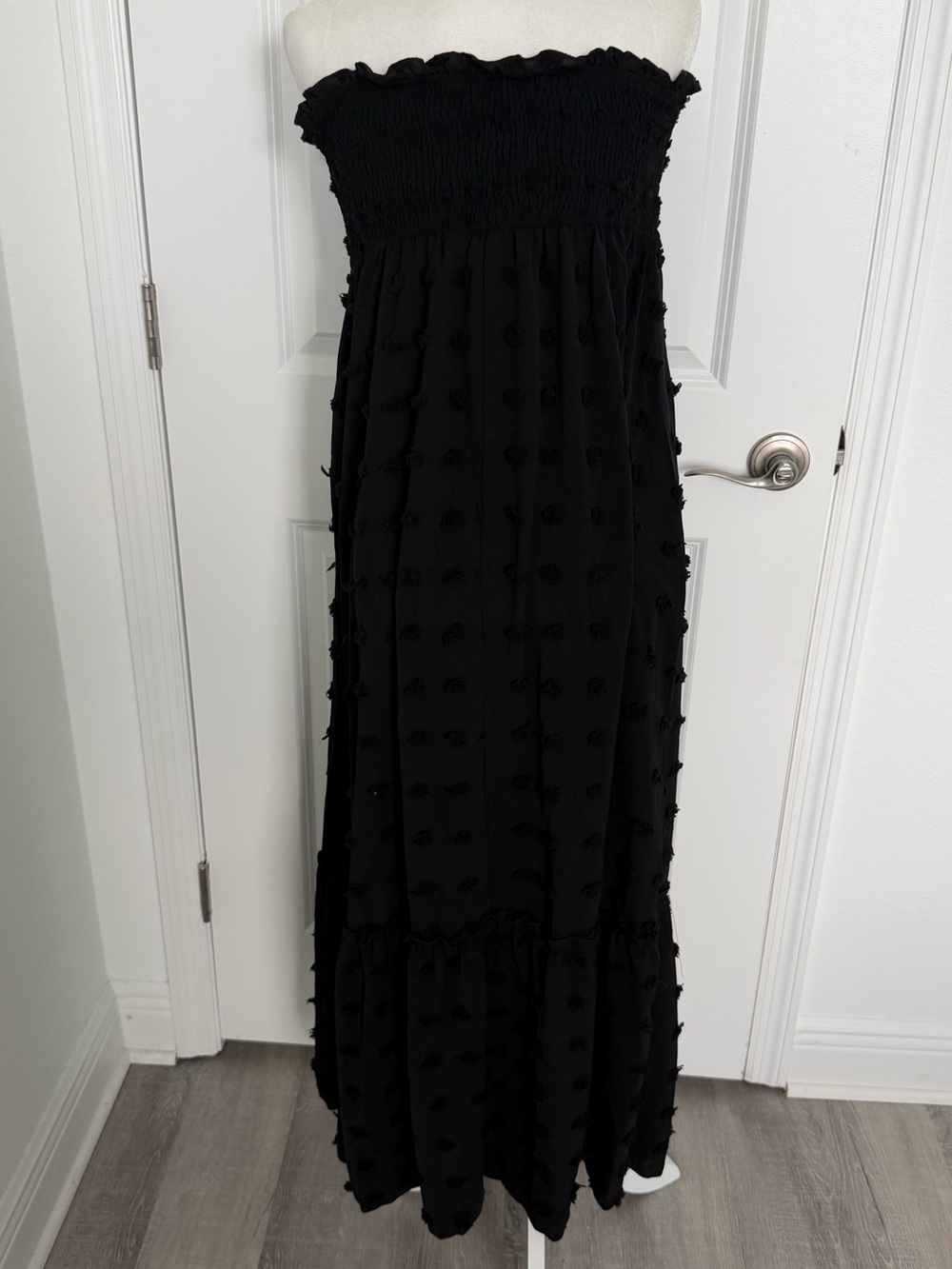 SHEIN Black Swiss Dot Strapless Maxi Dress